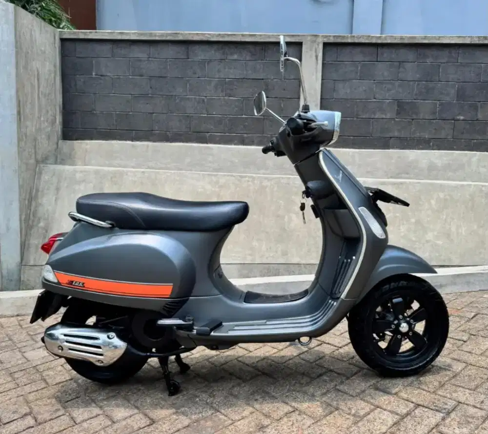 Vespa S125 2020 Mulus pajak hidup panjang