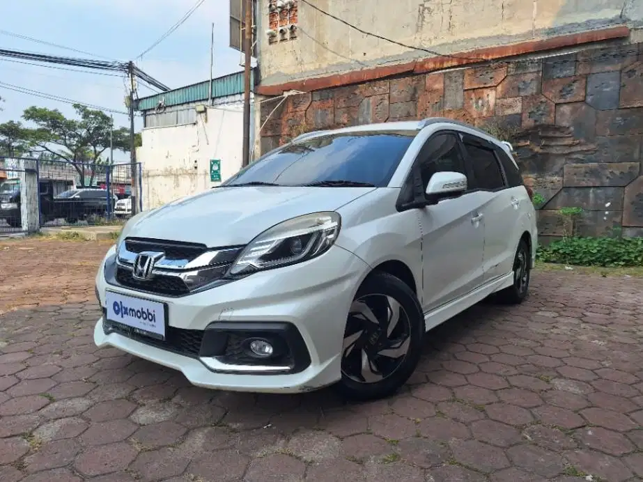 DP MURAH Honda Mobilio 1.5 RS Bensin-AT 2015 Putih C1XRA