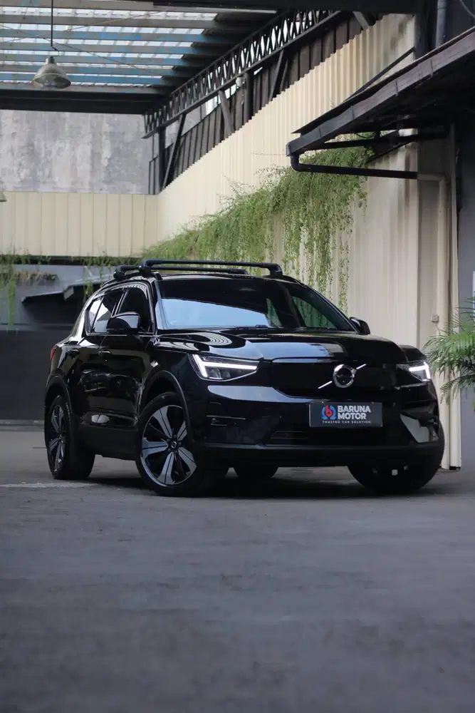 [EV] VOLVO XC40 T5 RECHARGE  PURE ELECTRIC 2023