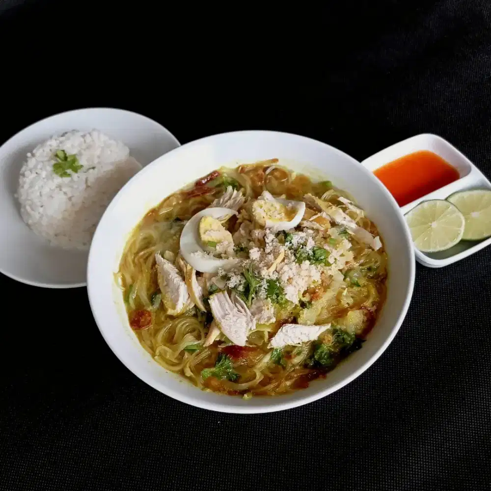 KARYAWAN DAPUR BAGIAN PENYIAPAN MAKANAN di WARUNG ONLINE