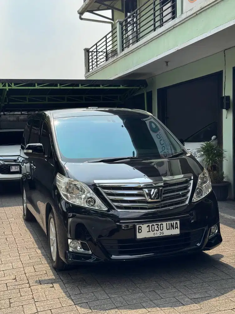 Jual Cash Toyota Alphard V6 3.5 AT 2014