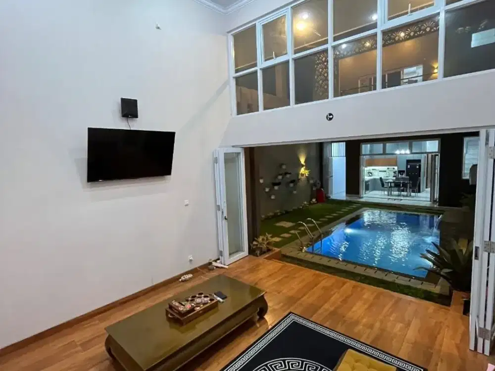 Rumah Dijual Setiabudi Mewah SHM Full Furnished Kolam Renang Pribadi
