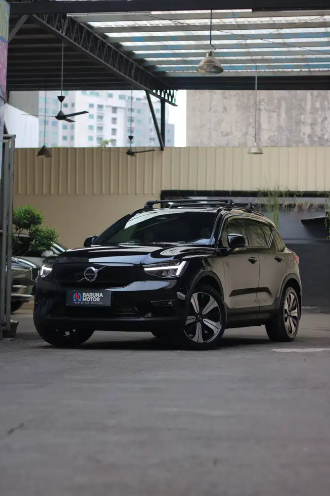 [EV] VOLVO XC40 T5 RECHARGE  PURE ELECTRIC 2023