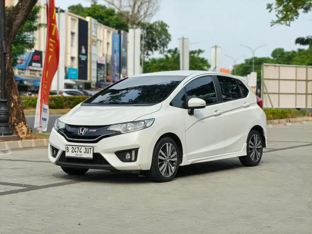 Jazz 1.5 RS AT 2014 Pajak Panjang Kondisi Mulus Terawat Siap Pakai