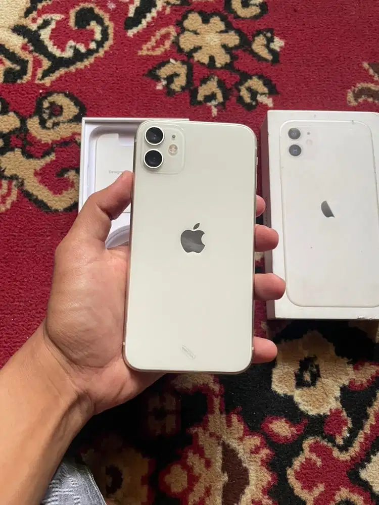 Iphone 11 64gb resmi ibox mulus
