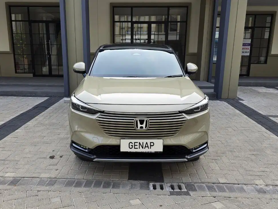 HRV SE 1.5 AT 2024 Sand Khaki. Low KM