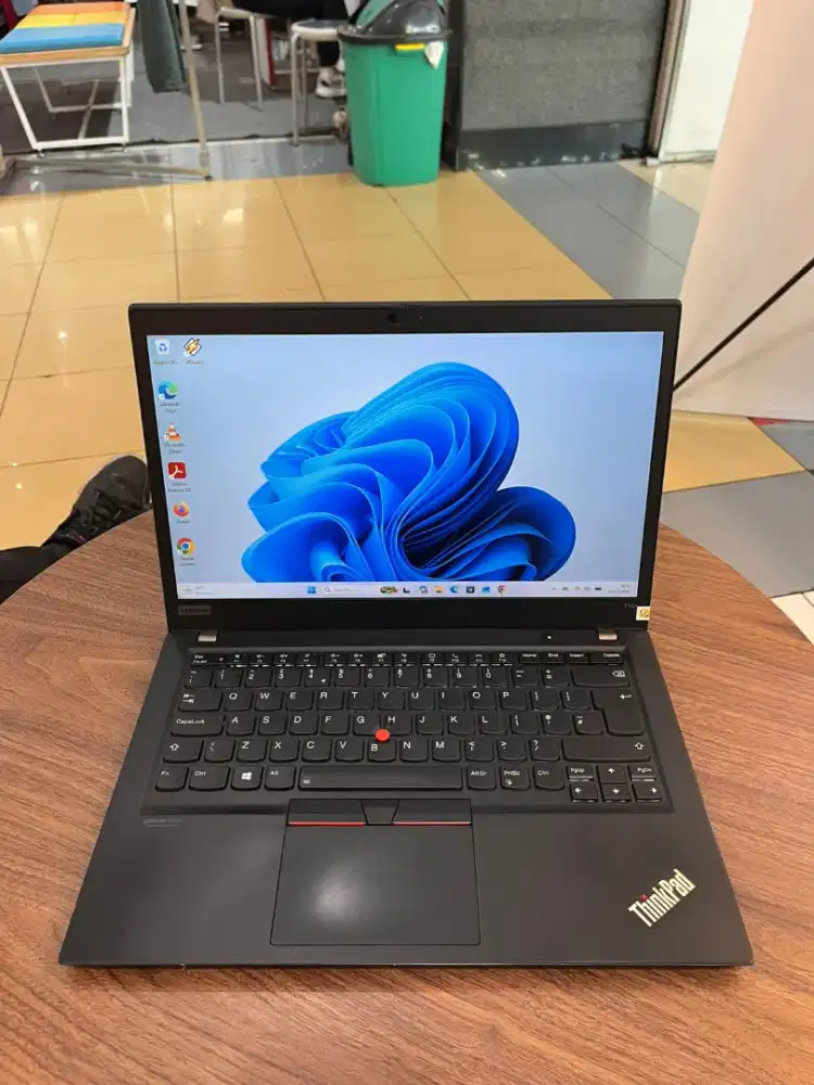 Laptop Lenovo Thinkpad T14s Amdryzen 5pro 4650u Ram 16GB SSD 256GB