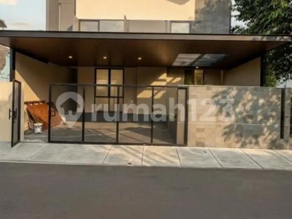 Dijual Rumah Brand New Griya Loka, BSD City