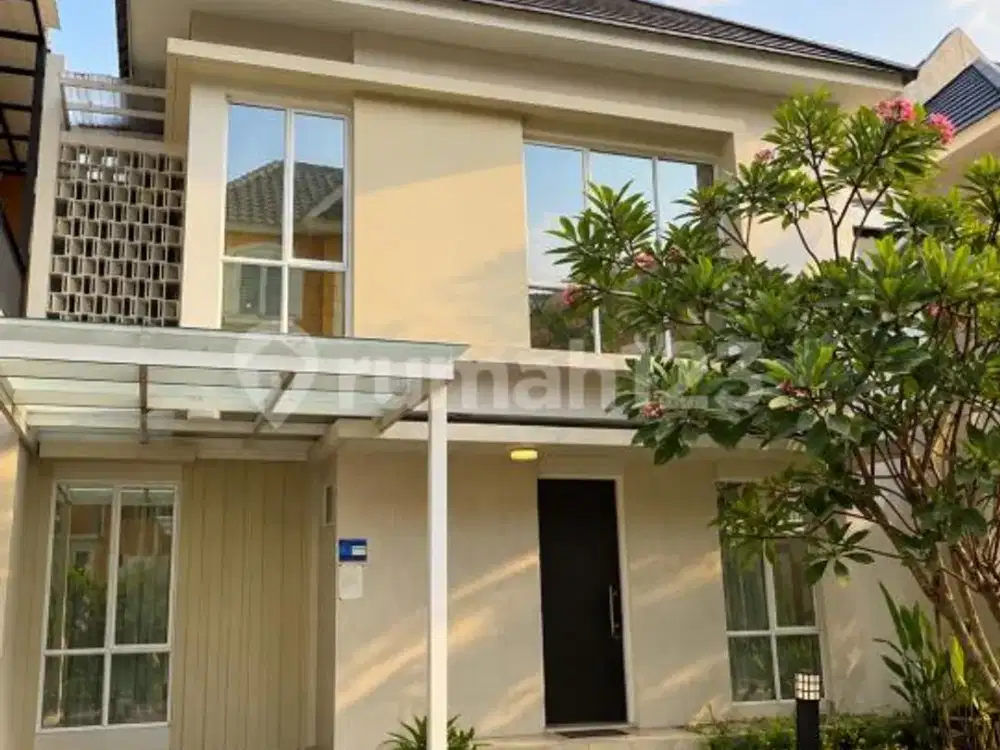 Dijual Rumah di Omaha Village, Gading Serpong 10X8