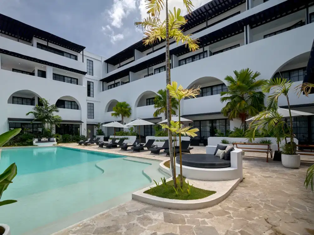 Leasehold - Exclusive 1-Bedroom Coastal Apartment in Canggu, Bali
