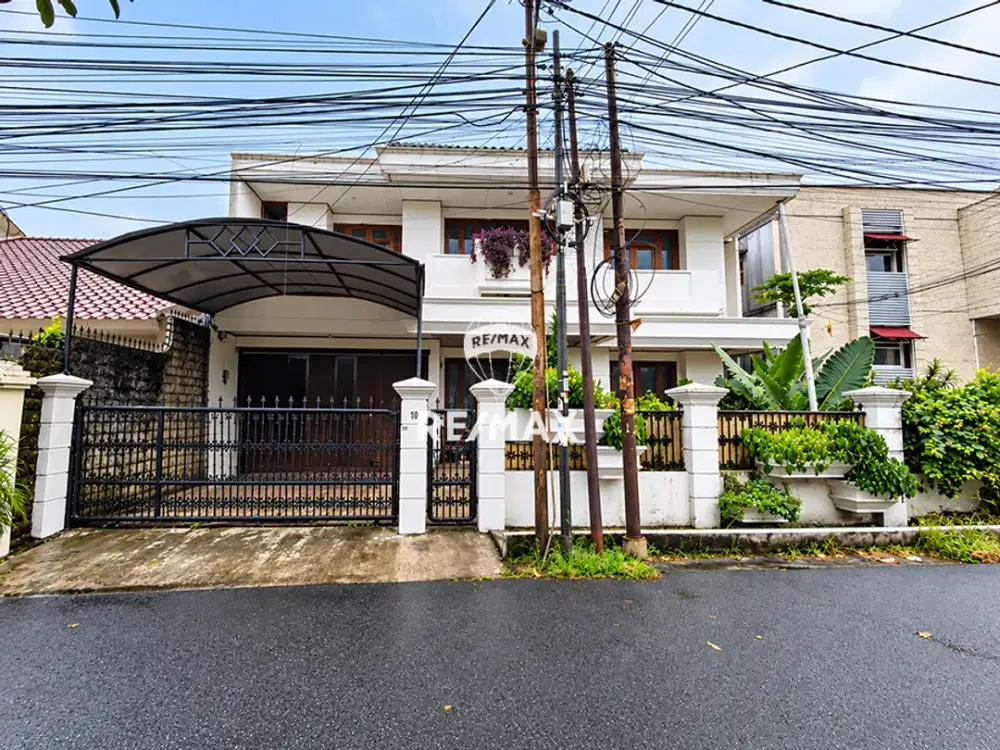 DIJUAL CEPAT RUMAH 2 LANTAI ASRI KAWASAN PONDOK PINANG KEBAYORAN LAMA JAKARTA SELATAN