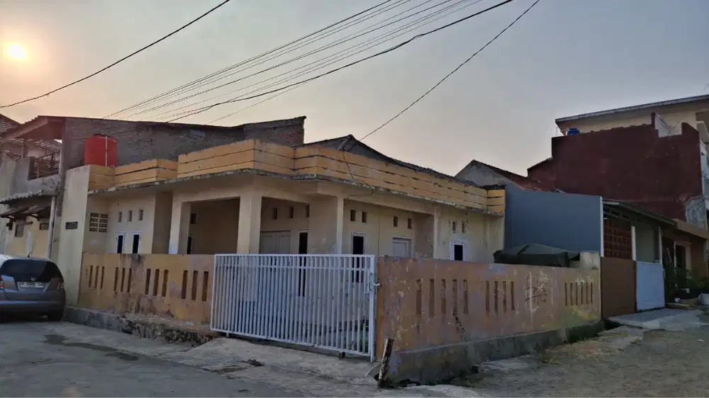 JUAL RUMAH KOMPLEKS MURAH