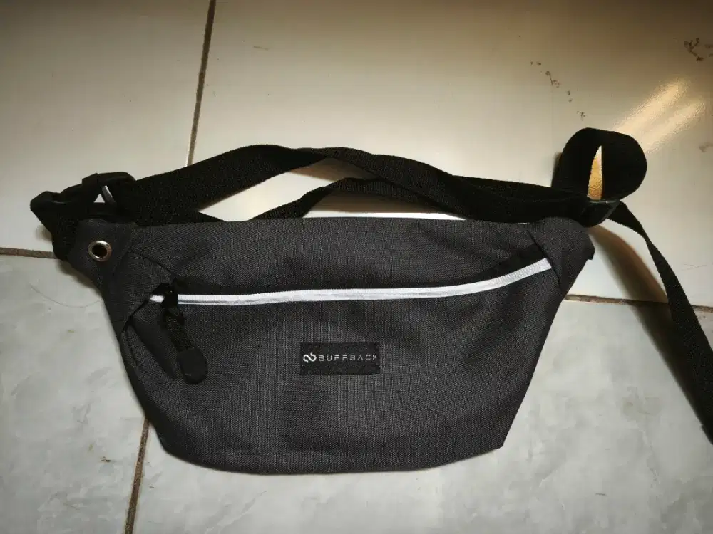 Tas Waist Bag Buffback