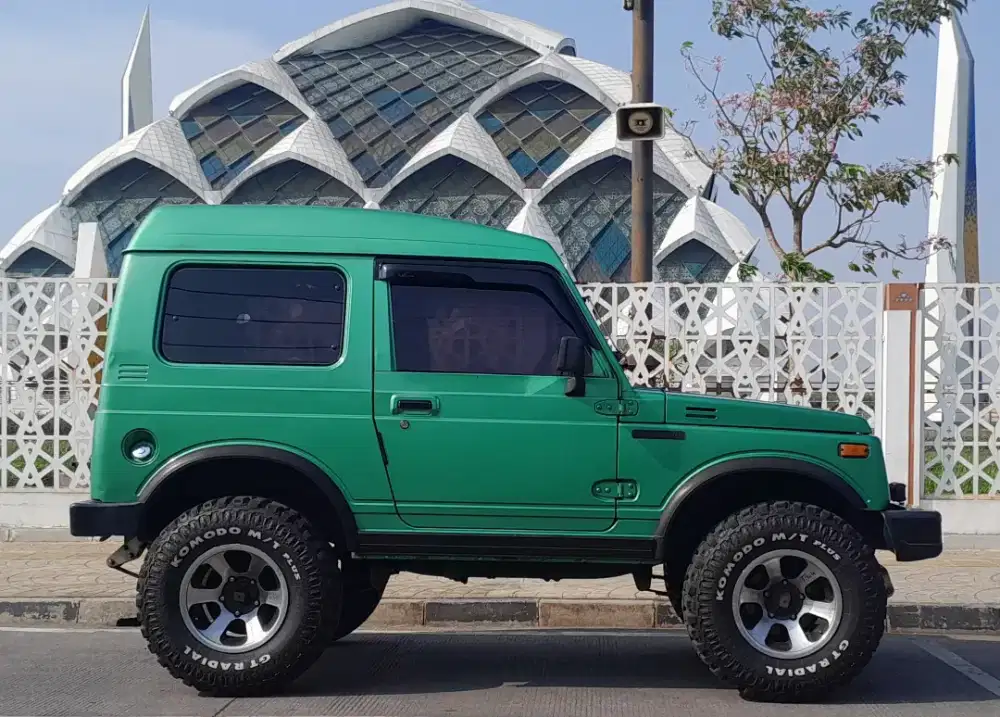 Katana GX (TC 4X4) Thn 2000