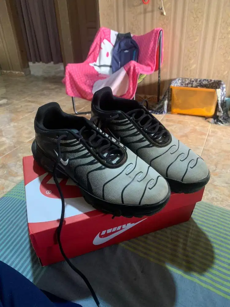 Nike Tn gray size 41