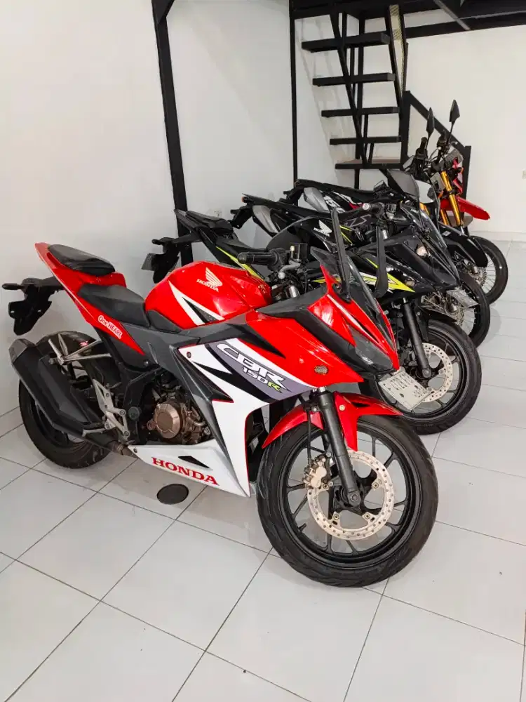 CBR 150CC MESIN OK, HARGA OBRALL