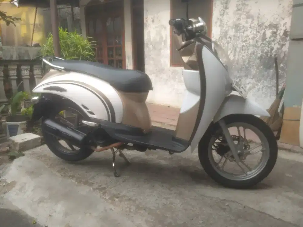 Honda Scoopy th 2011