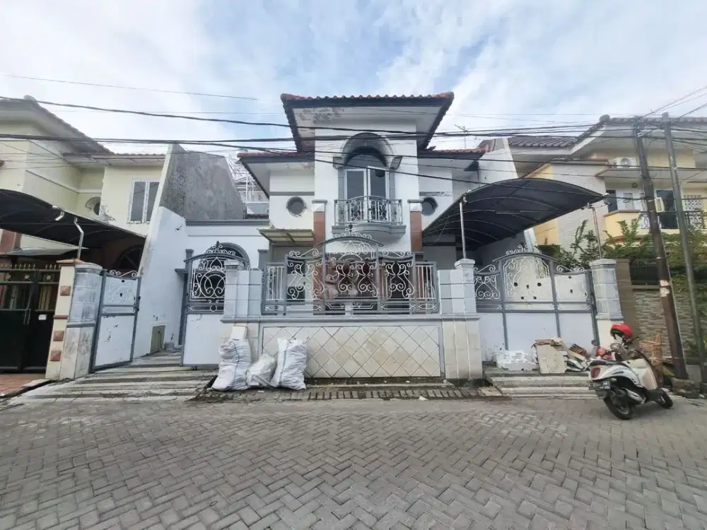 Dijual Rumah 2 Lantai di Mulyosari Mas