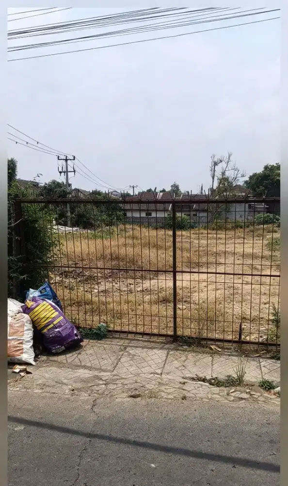Sayap ujung Berung, strategis jarang ada