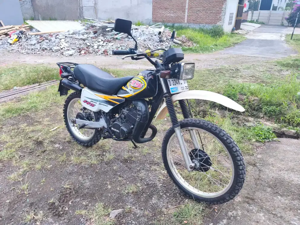 Suzuki ts 125 cc
