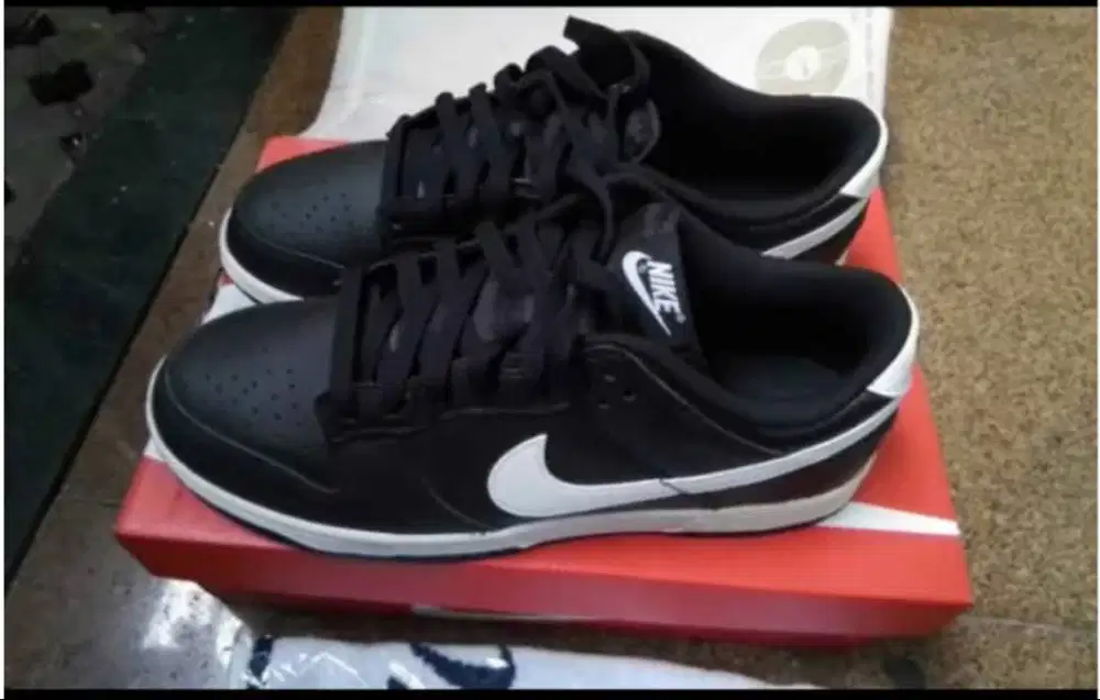 Dijual Sepatu Nike Dunk Retro Baru Size 10T (44)