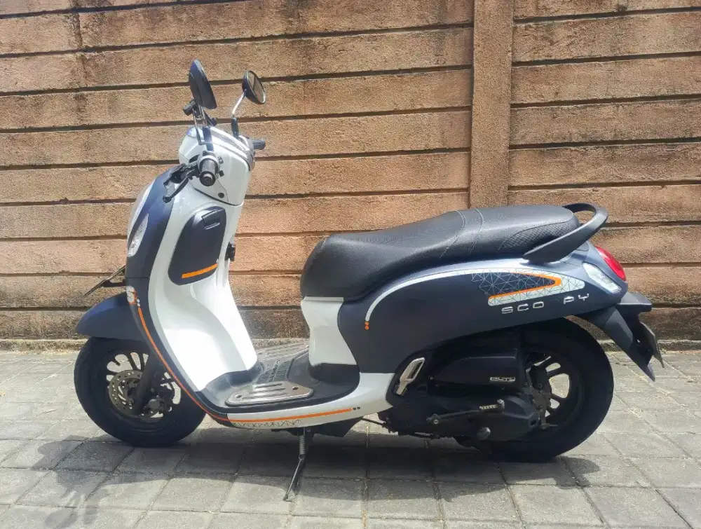 Di JUAL HONDA SCOOPY TAHUN 2022