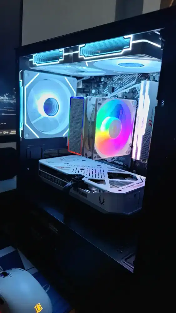 PC RTX 5050, RYZEN 5 5600, RAM 16GB, SSD 512GB