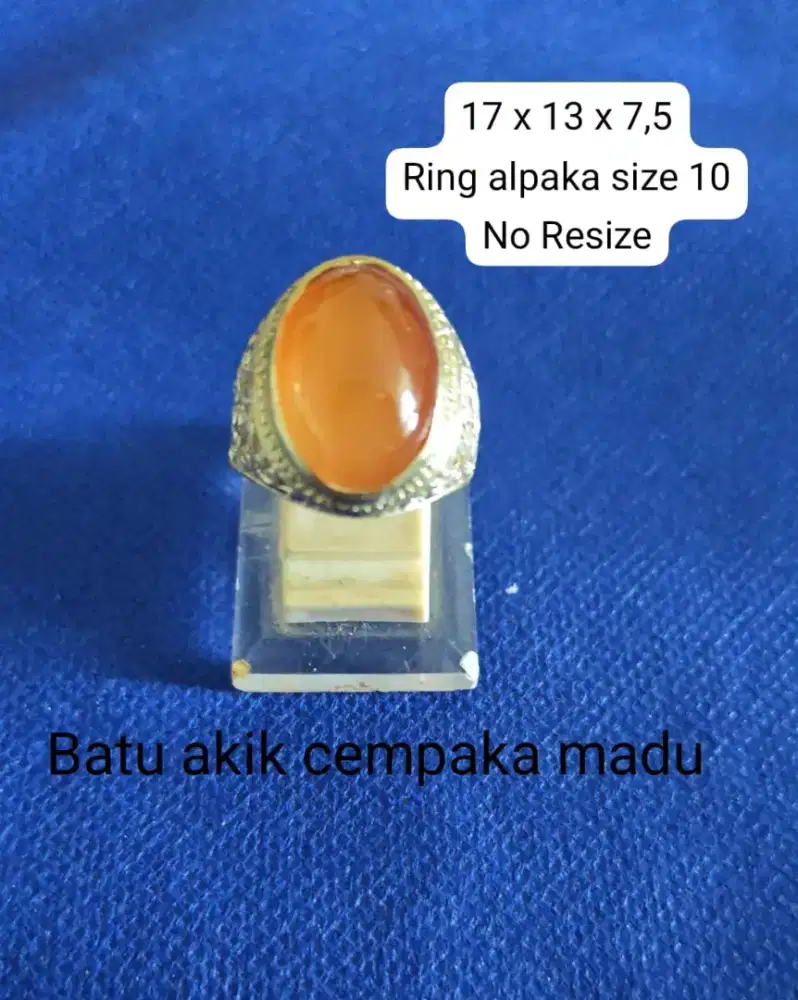 Batu akik cempaka madu