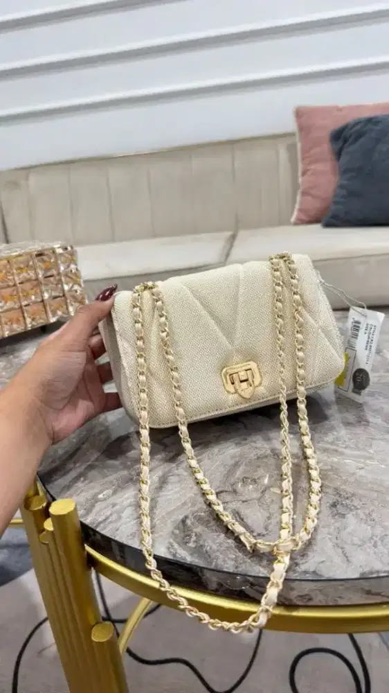 Tas bahu Charles & keith original