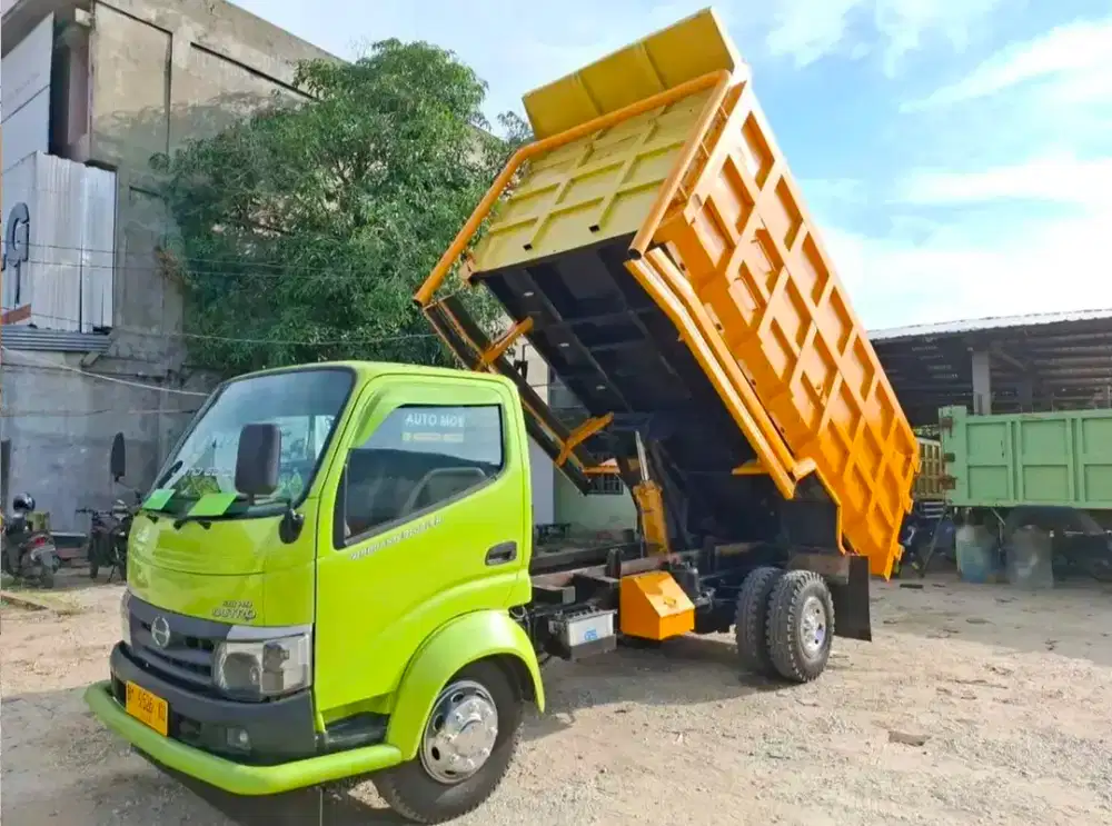 Hino DUTRO 136 Ndx dump