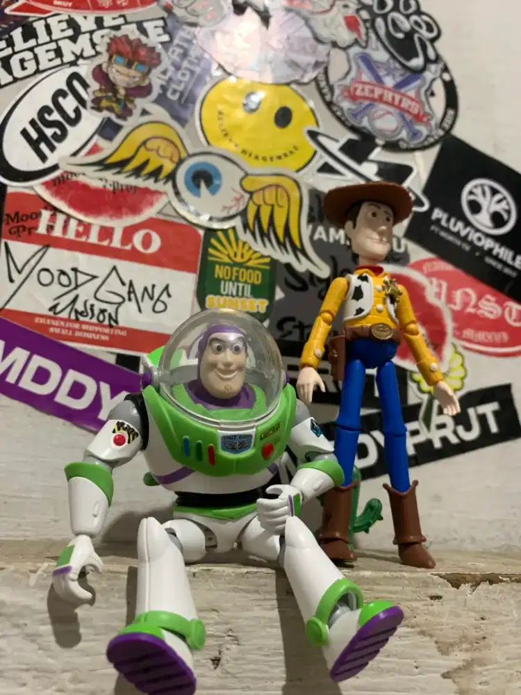 Blokees Toy Story Woody dan Buzz