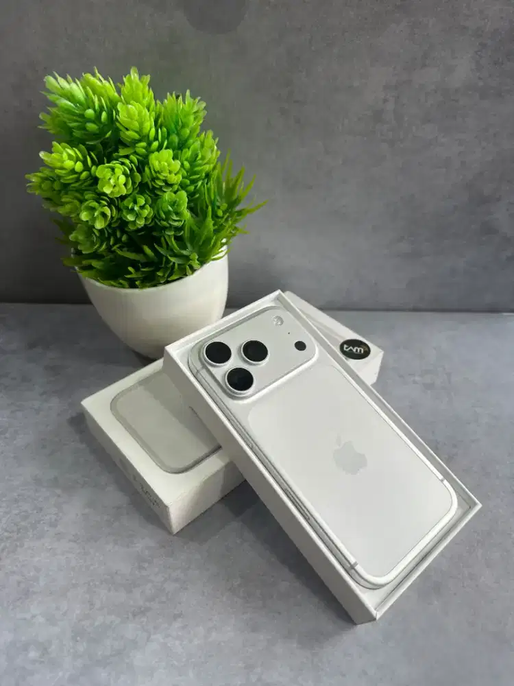 iPhone 17 pro 256gb iBox