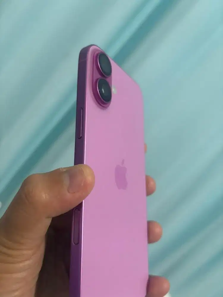 Di jual hp iphone 16 plus resmi ibox