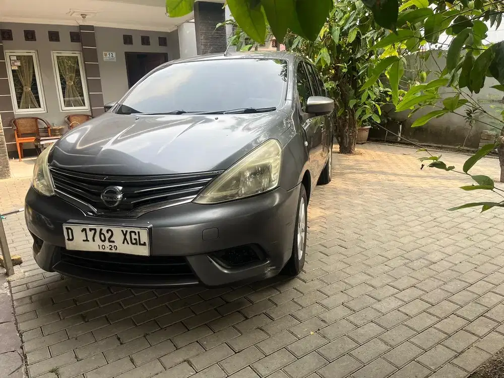 Nissan Grand Livina 1.5 SV Manual