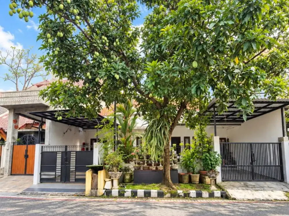Dijual Rumah Family Friendly di Rungkut Asri Timur Surabaya