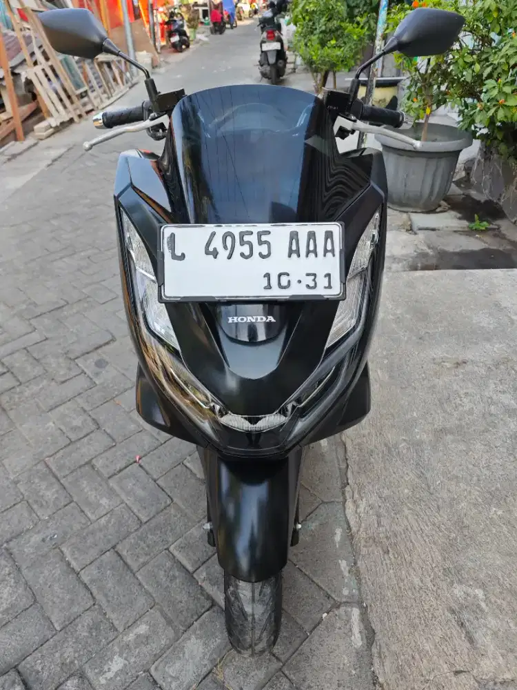 Pcx 2021 kondisi sgt bagus samsat kdg cowek