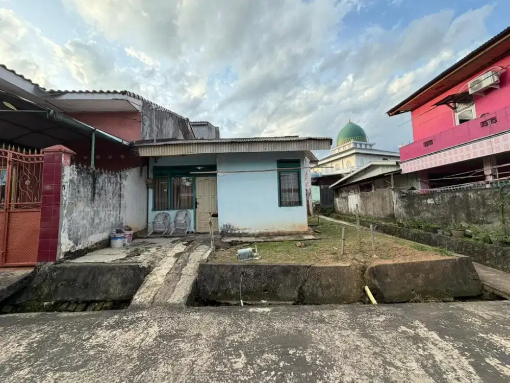 DIJUAL RUMAH UNDER MARKET PRICE JALAN SULAIMAN AMIN KM 7 PALEMBANG