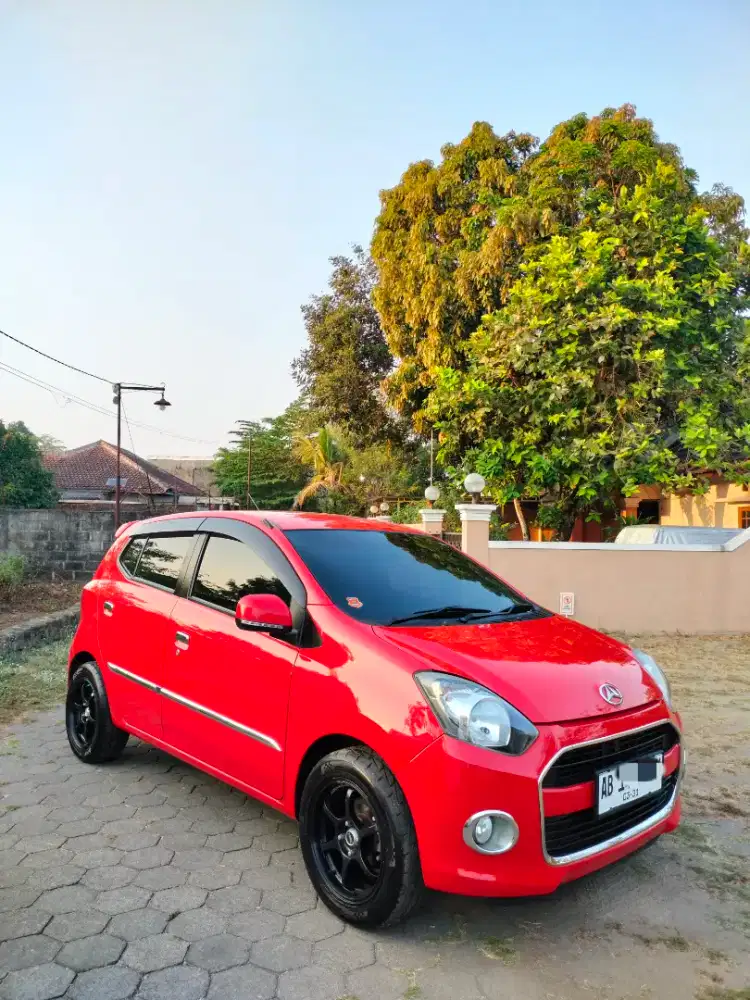Daihatsu Ayla X 2016 manual asli AB Sleman tangan 1