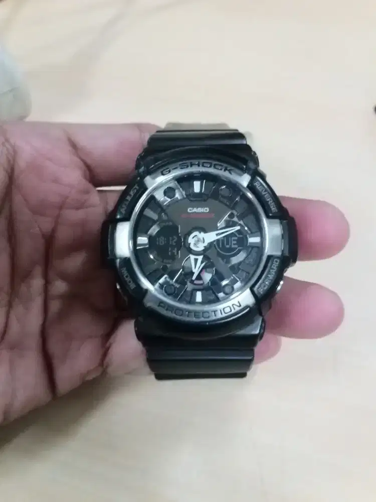 Casio G shock GA 200