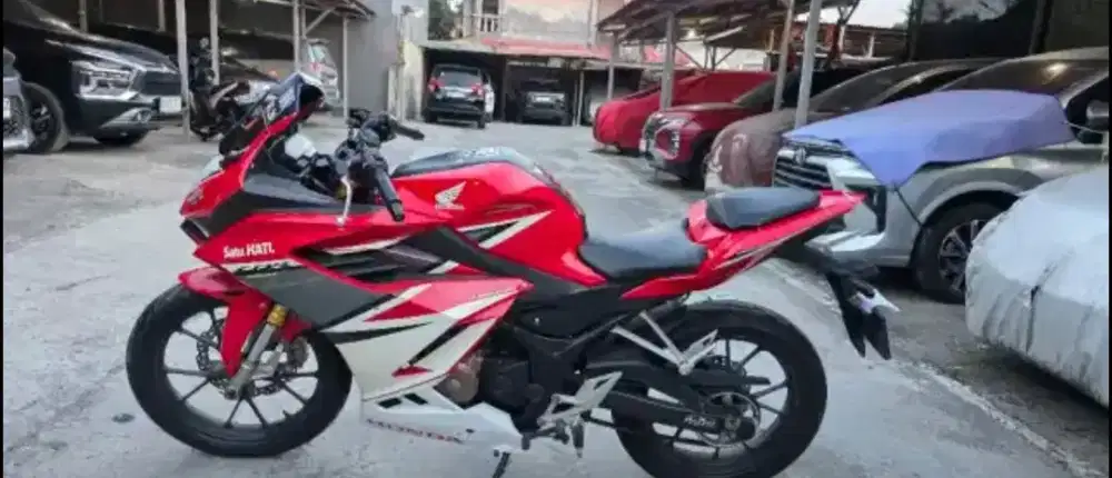 Honda cbr 150cc 2021,surat lengkap,full original pabrik