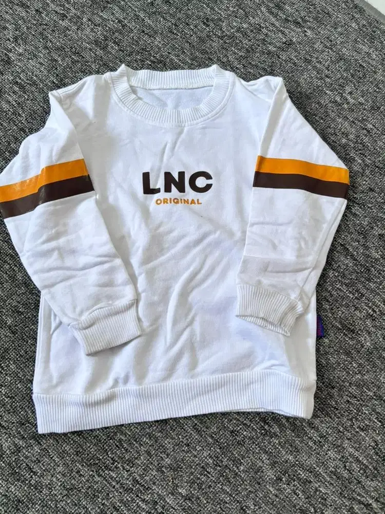 Sweater anak laki-laki