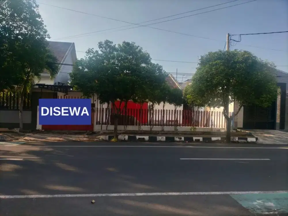 For Rent Rumah Usaha Komersial Area di Jalan A Yani Probolinggo Jatim