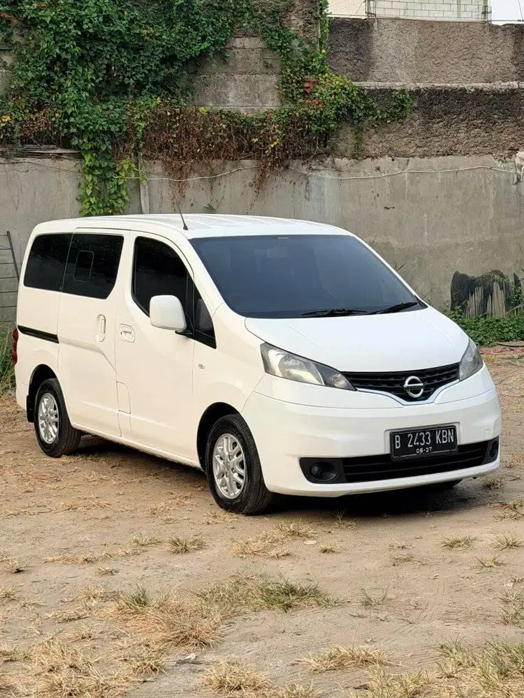 evalia XV at matic 2012 putih km low, mobil antik