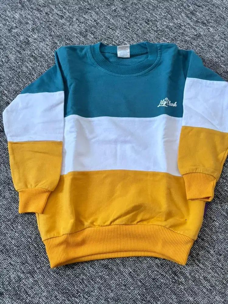 Sweater anak cowo