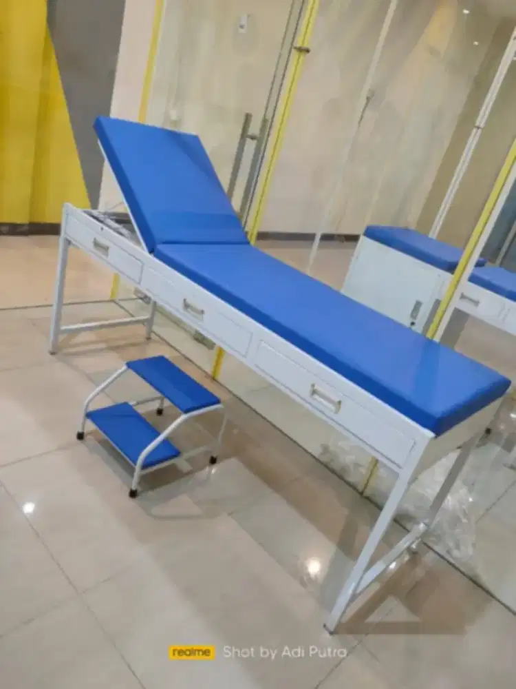 Bed Periksa Pasien 3 Laci | Meja Periksa Pasien 3 Laci Knockdown