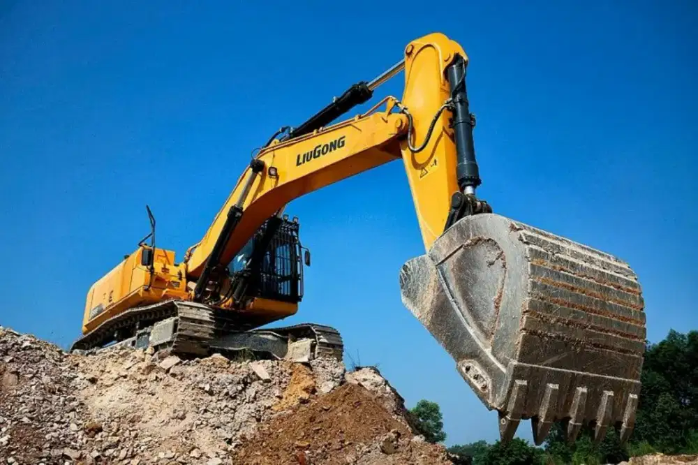 Pc200 Excavator beko breaker vibro wales dozer crane dumptruck