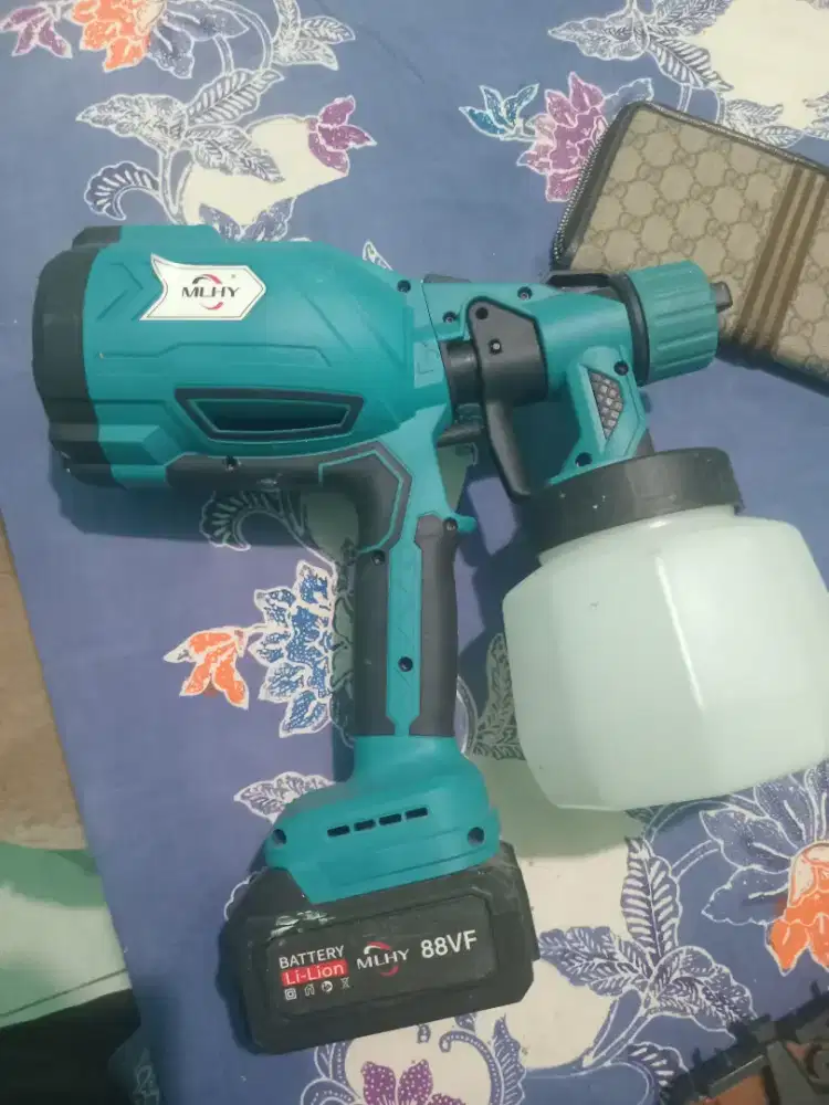 Spray untuk ngecat