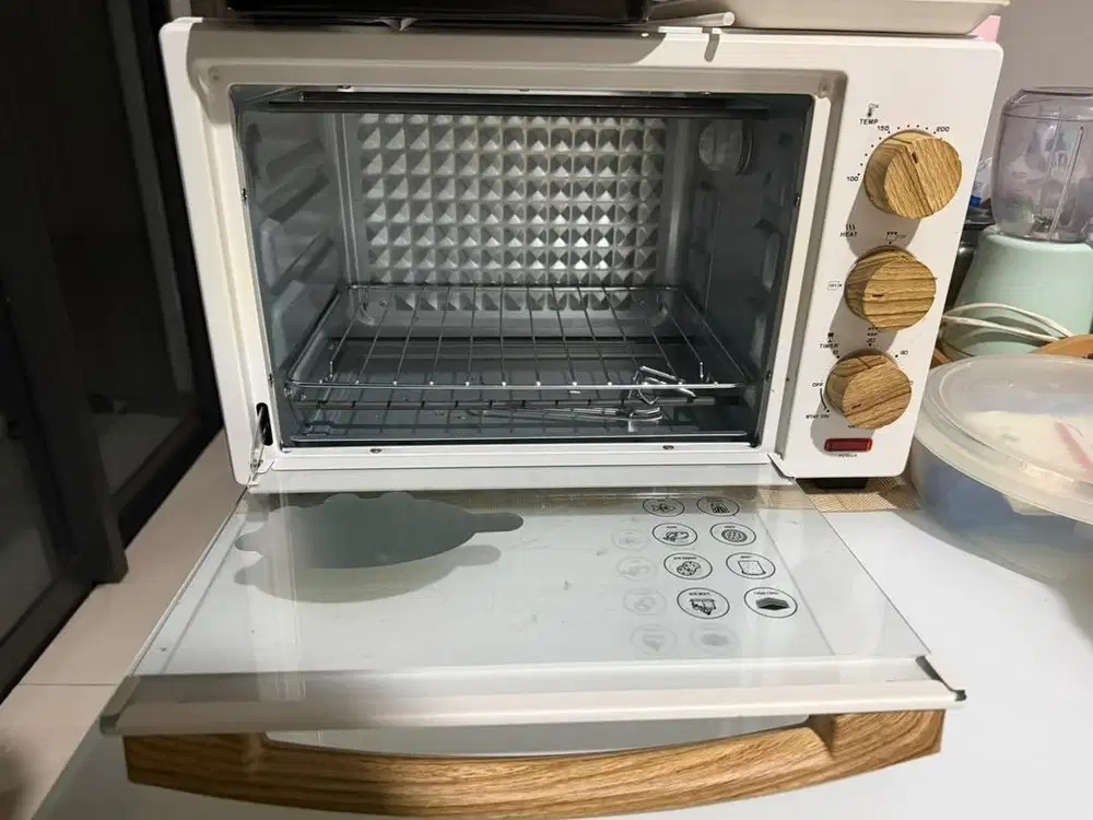 Microwave mito 777