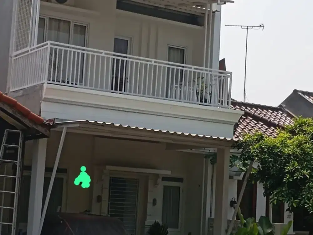 Vs. Dijual Cepat Rumah 2 Lantai Kota Wisata Siap Huni