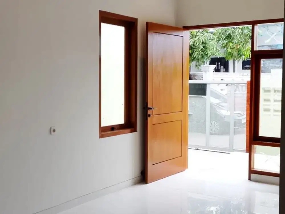 TERMURAH DIJUAL RUMAH BARU NYAMAN SIAP HUNI LOKASI DI JALAN JUPITER SELATAN BANDUNG